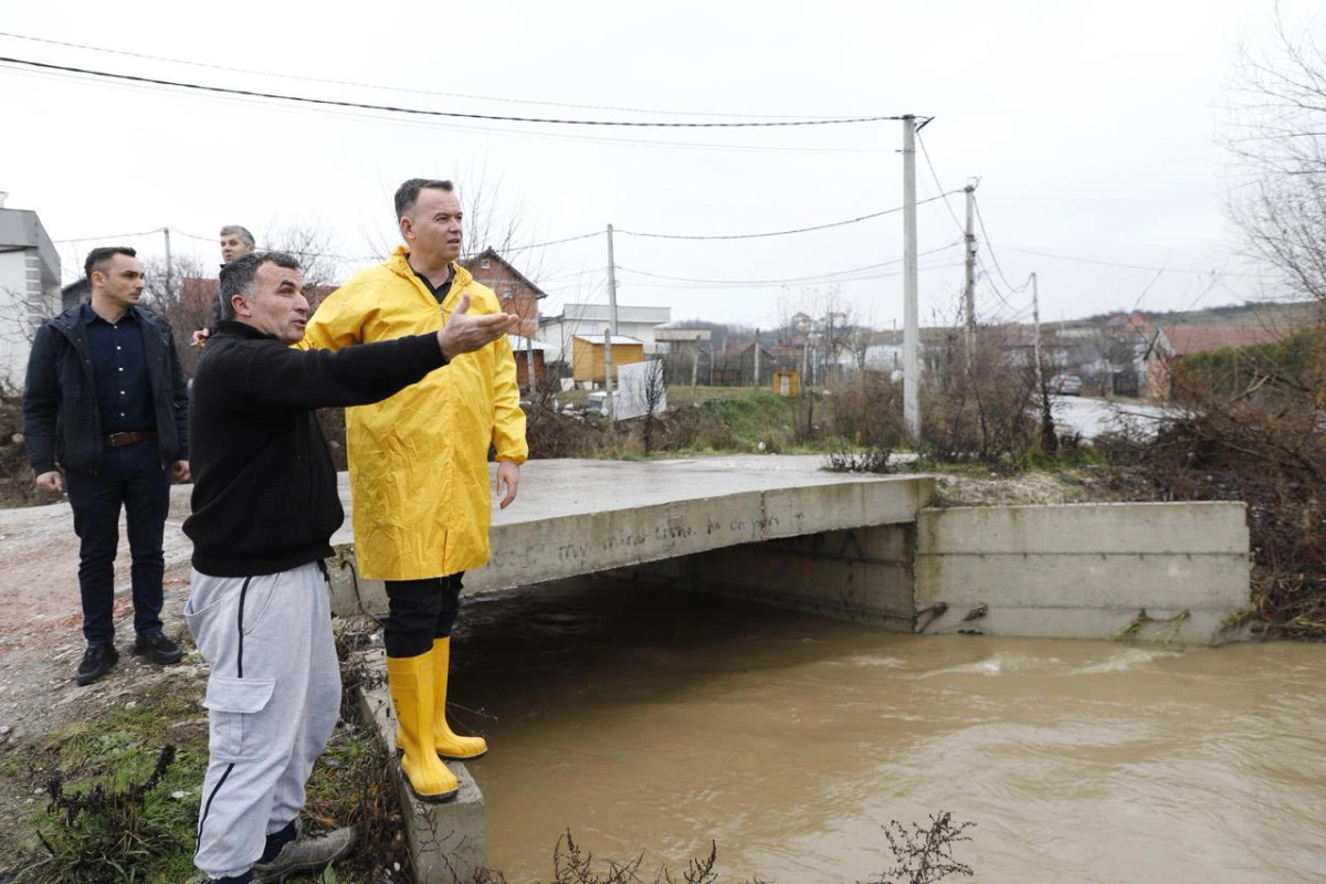Peci thotë se situata në Mitrovicë është nën kontroll dhe drejt përmirësimit