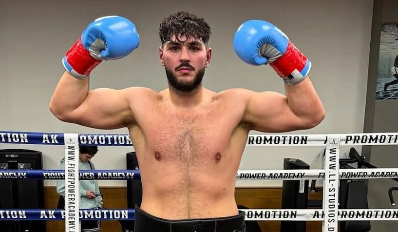  Bild  shkruan për boksierin shqiptar që hoqi plot 50 kilogramë dhe po kërkon titujt