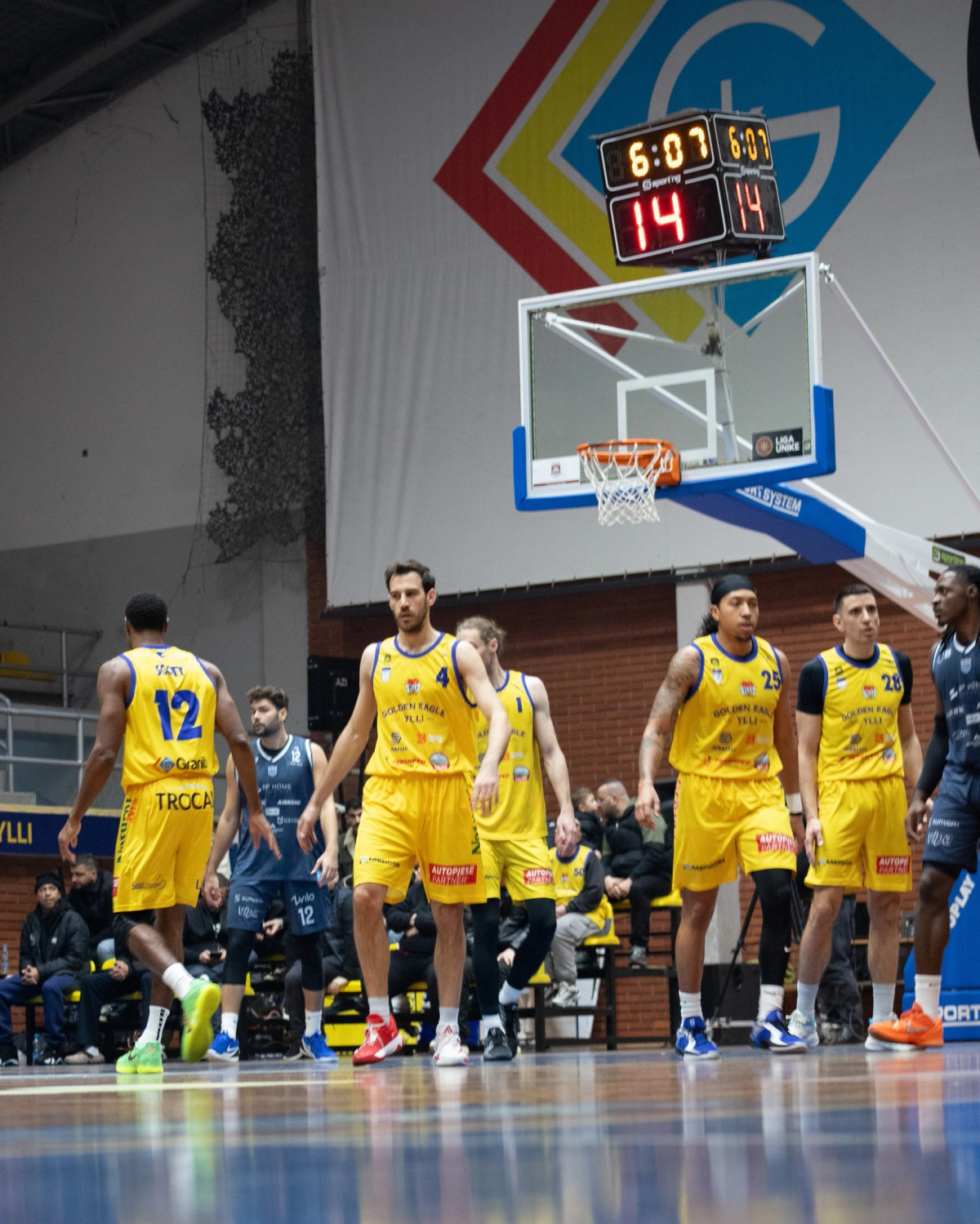 ylli-e-fiton-ndeshjen-dramatike-ne-peje