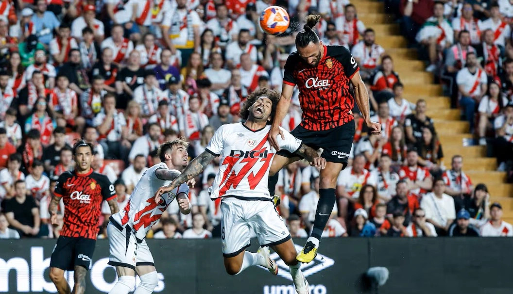 Muriqi nuk ndalet   sulmon  rekordin e legjendës Eto o