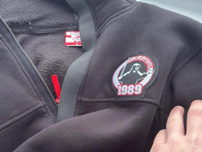 Tifozët kroatë i rrahin ata serbë