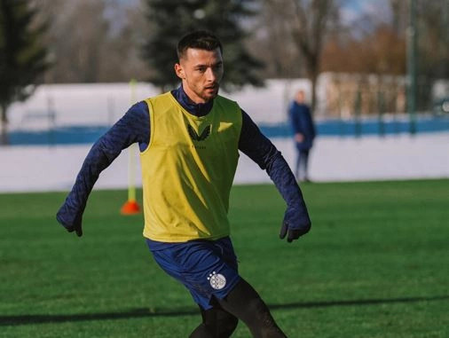 Hoxha  Kalimi te Dinamo  momenti më i mirë i jetës sime