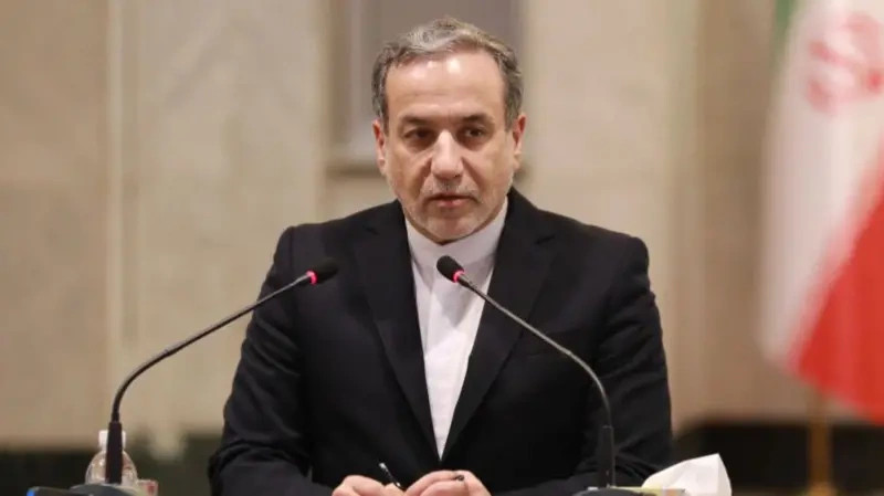 Irani i reagon Britanisë  Mos ndërhyni në punët tona të brendshme