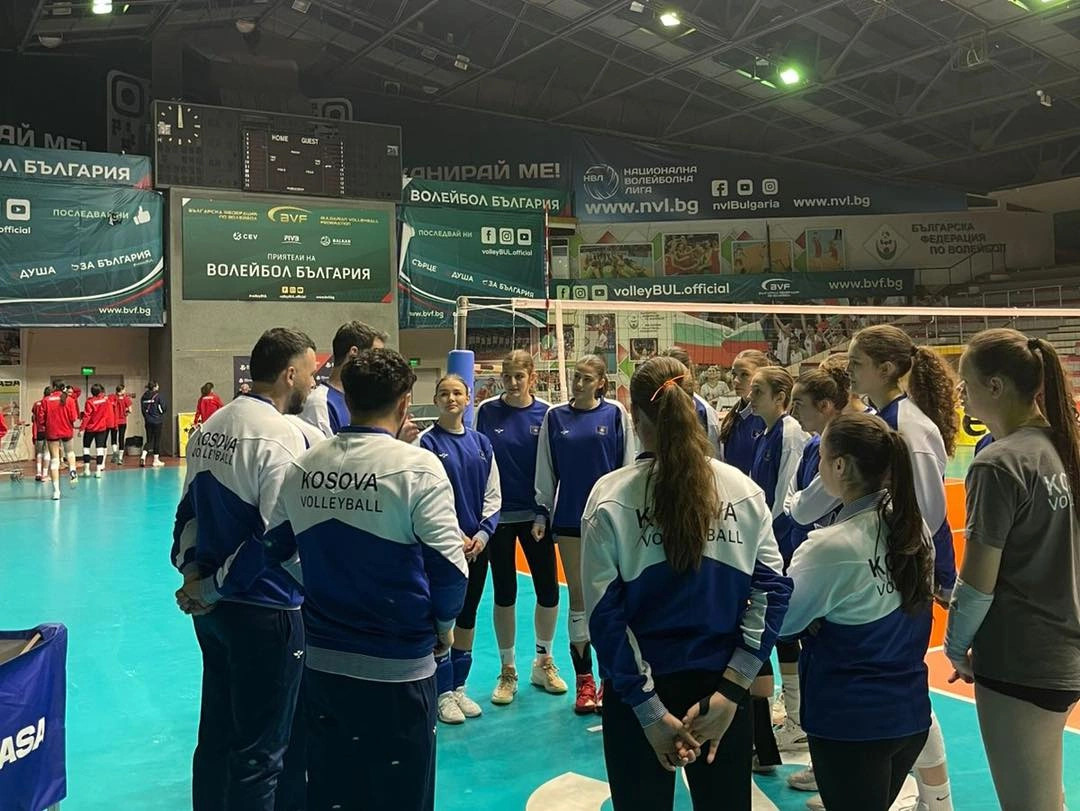 Volejbollistet e Kosovës U18 humbin nga bullgaret