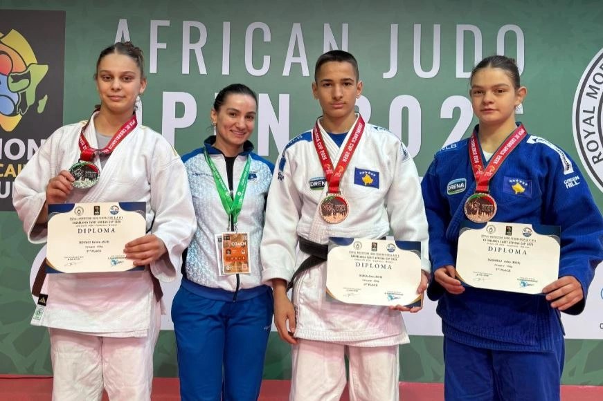 Kuka u gëzohet medaljeve në Kupën afrikane të kadetëve