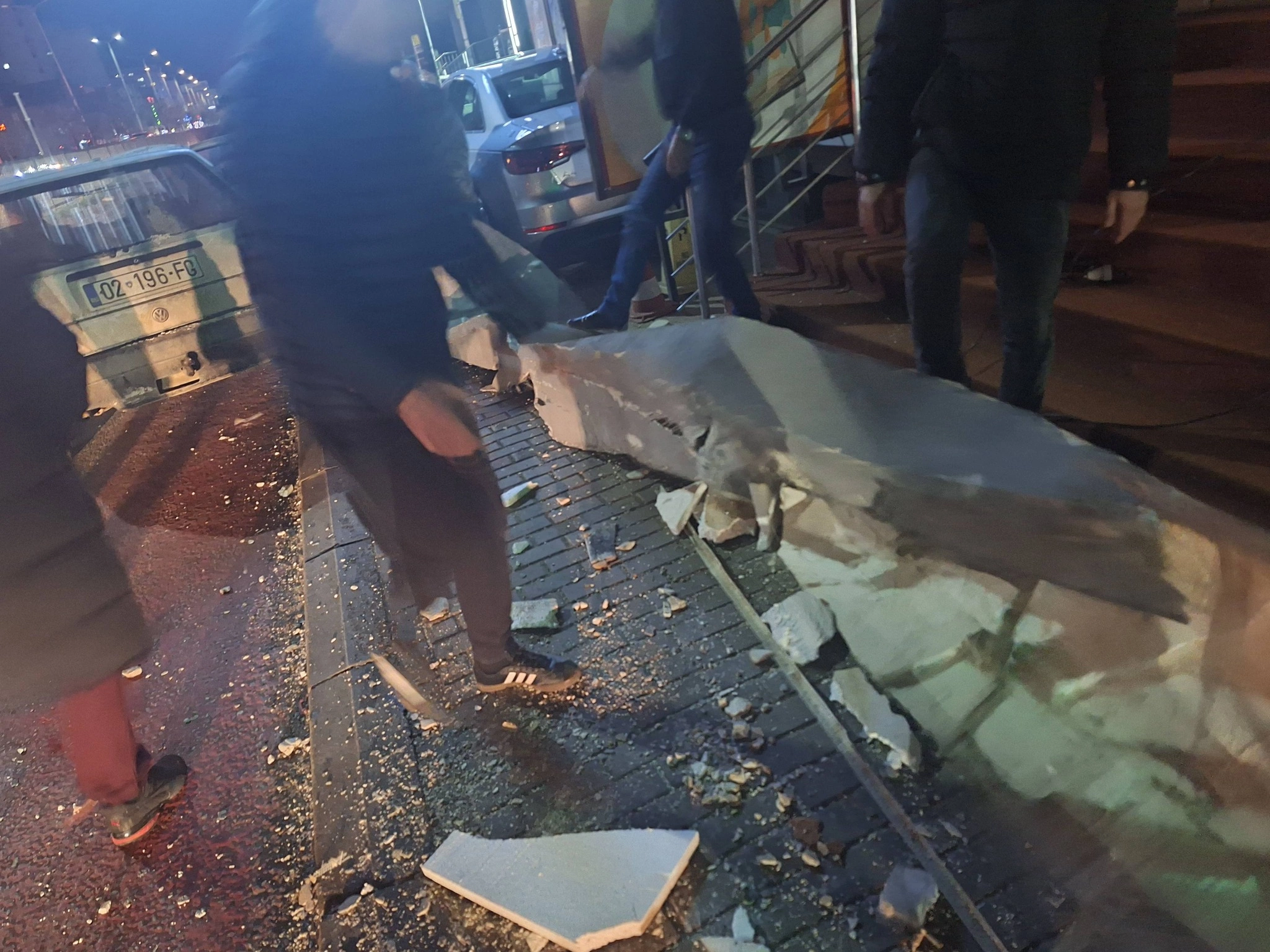 Rrezimi i fasades ne Fushe-Kosove