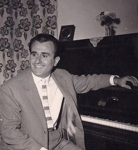 Tish Daija (30 janar 1926 – 3 tetor 2003)