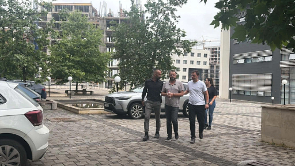 Kërkohet masa e paraburgimit për 9 të arrestuarit për mashtrim me derivate