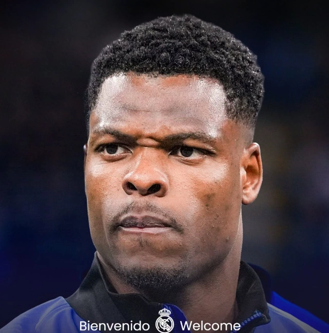 Denzel Dumfries