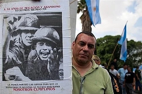 Rivaliteti, lufta dhe Maradona - pse ndeshja Angli - Argjentinë shkon përtej futbollit?