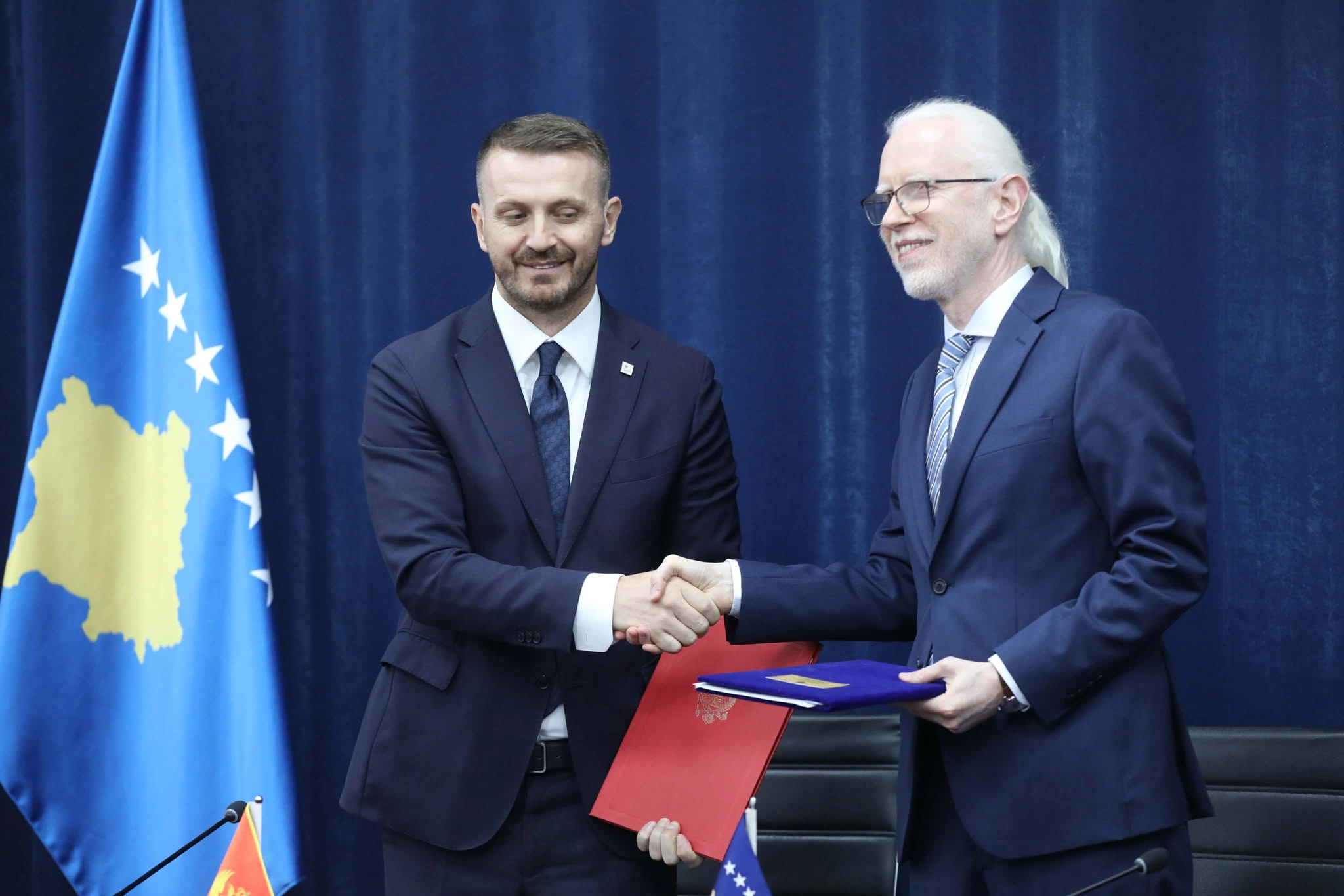 Marash Dukaj dhe Lulëzon Jagxhiu