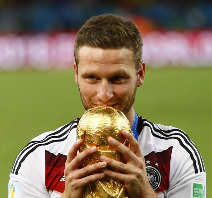 Shkodran Mustafi
