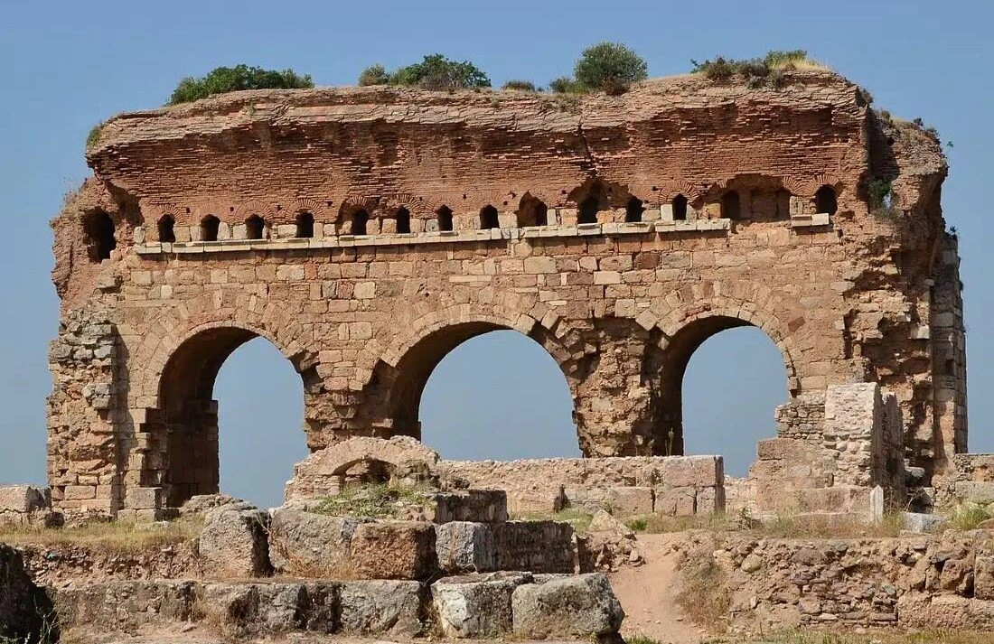 Arkeologji - Pishina - Turqi