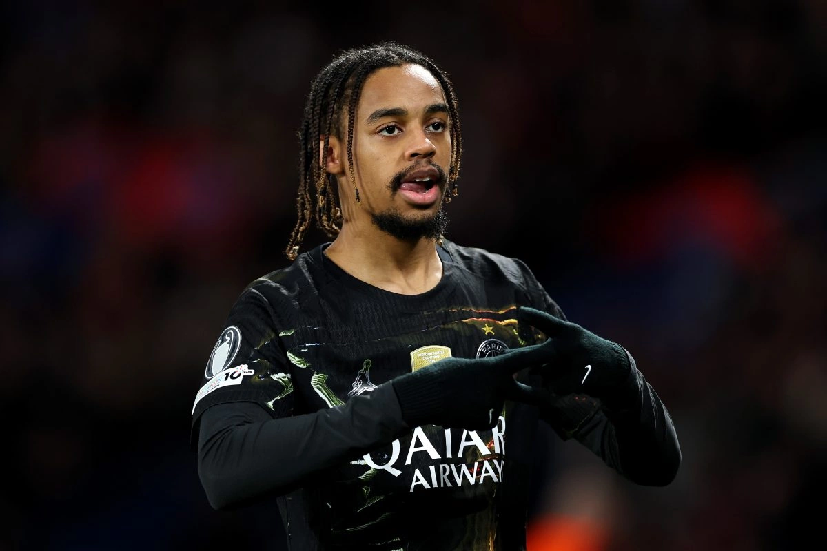 Liverpool va entamer des discussions avec le Barça concernant un transfert.
