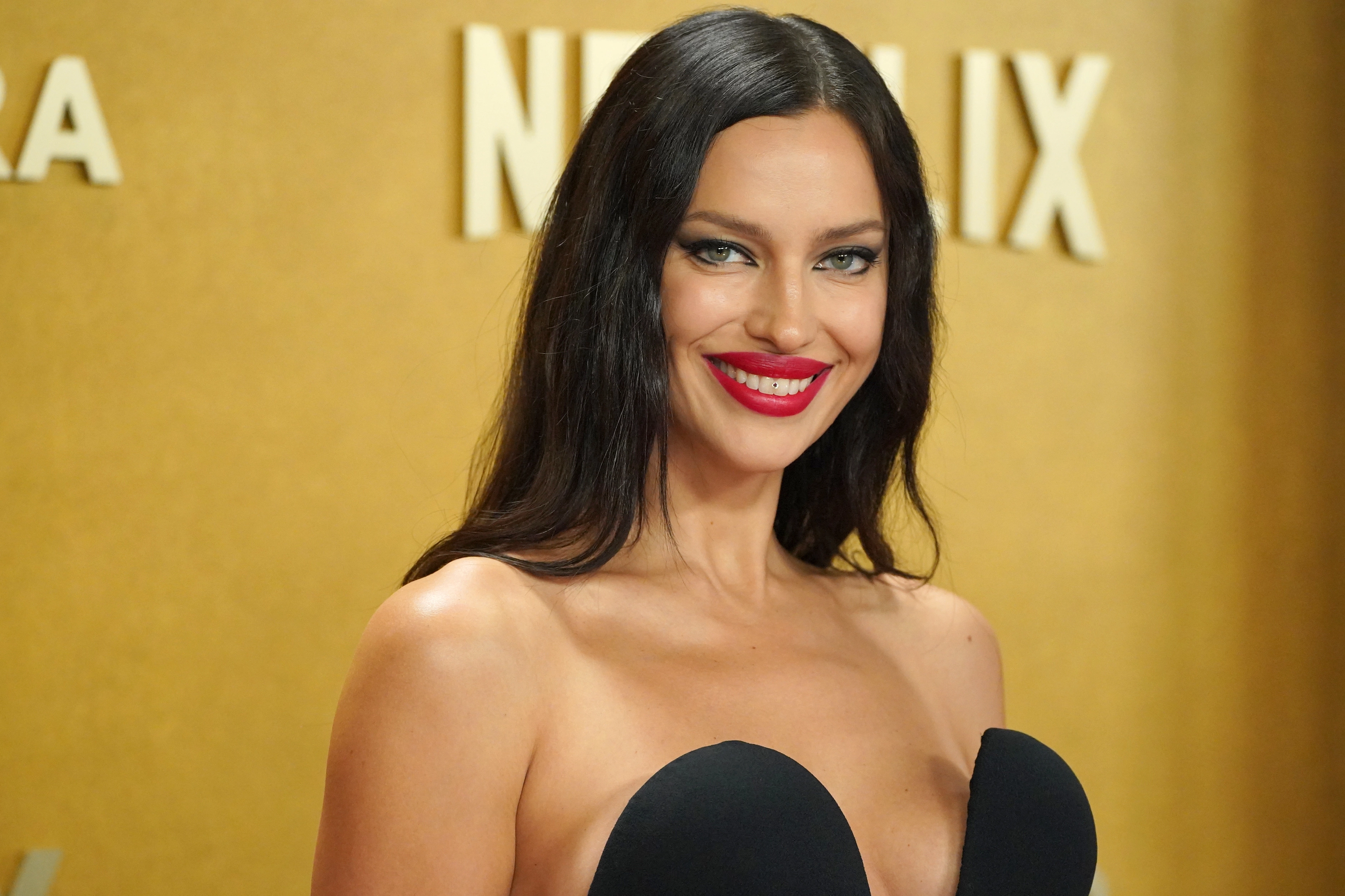 Irina Shayk në lidhje dashurie me yllin e NBA-së