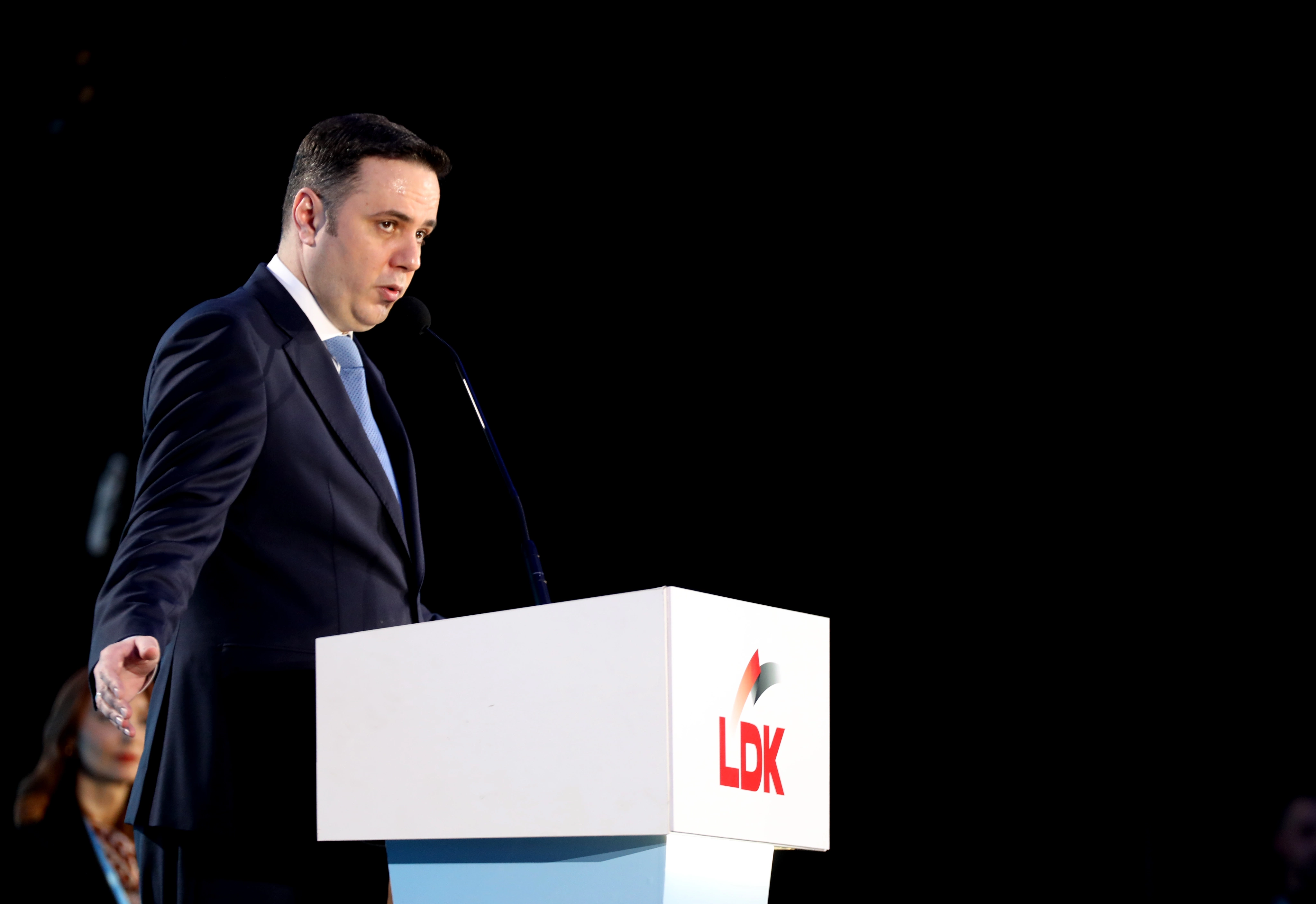 LIVE: Abdixhiku rikonfirmohet kryetar i LDK-së