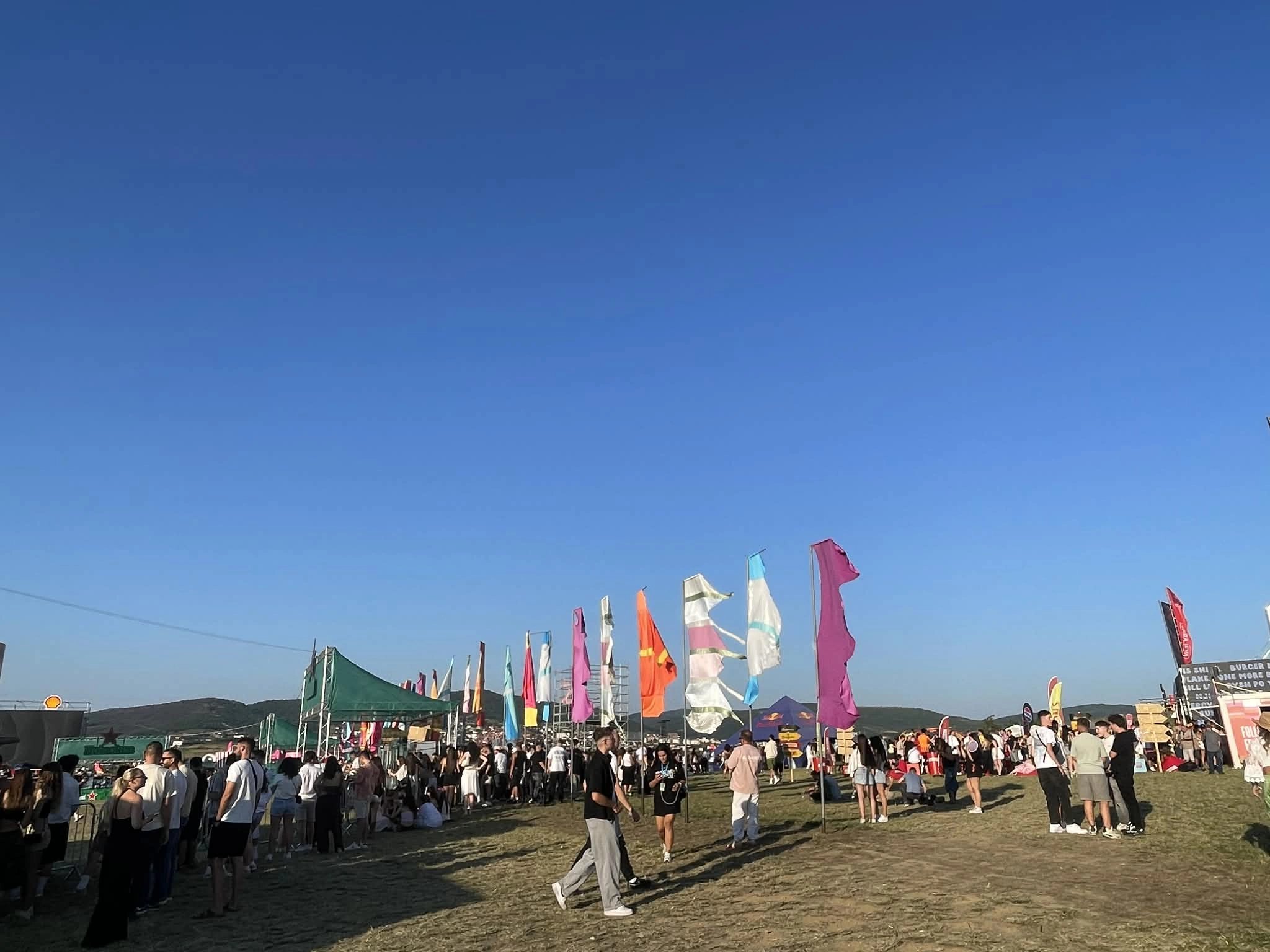 “Sunny Hill” merr formë – kumbon Prishtina
