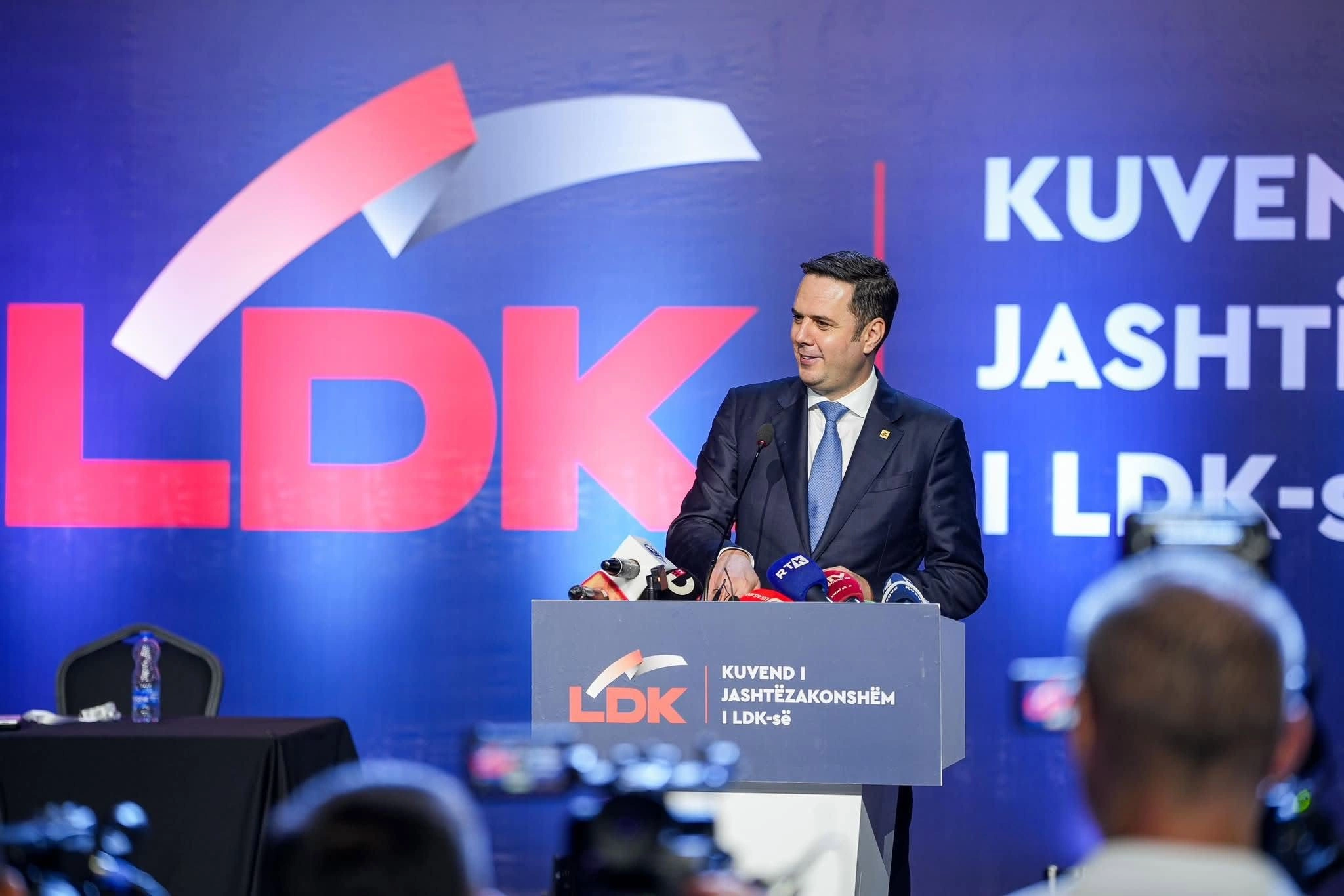 Abdixhiku: LDK-ja ka nevojë për bashkim, Republika për stabilitet institucional
