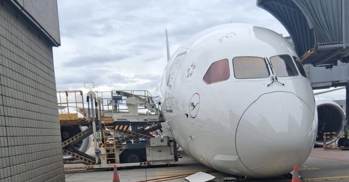 Aeroplani
