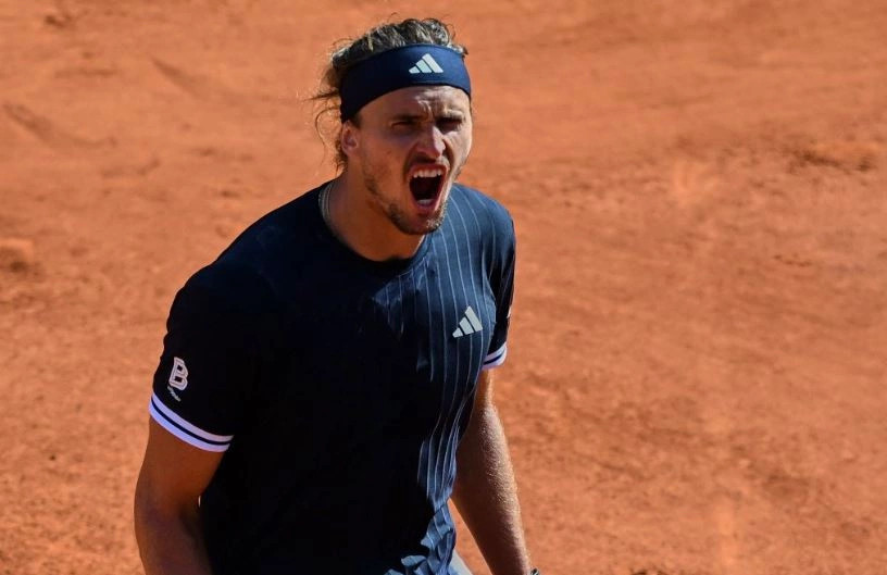 Finale dramatike  Zverev fiton Grand Slamin e parë