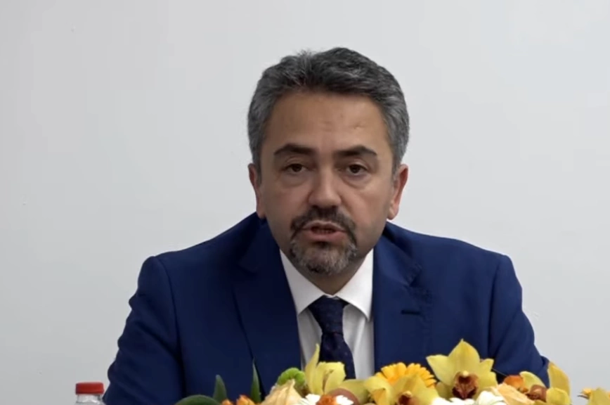 Kreshnik Radoniqi