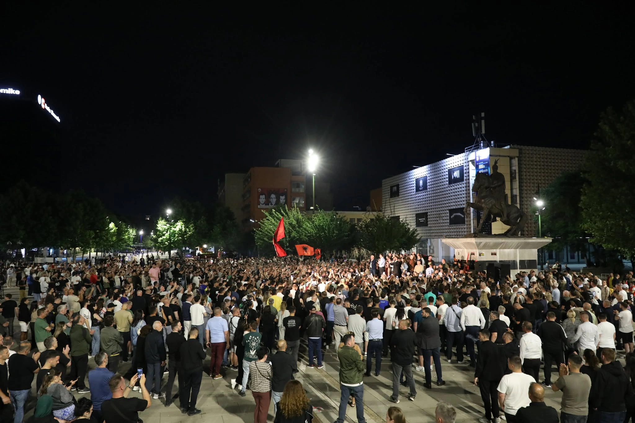 LIVE: VV-ja feston si e para, por bie në votë
