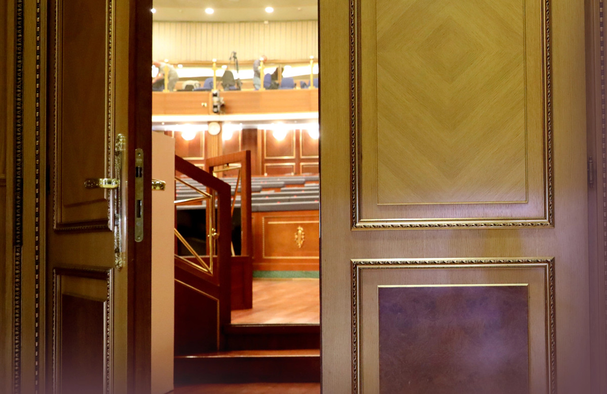 100 emrat e “deputetëve” aktualë