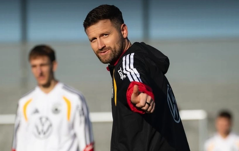 Shkodran Mustafi