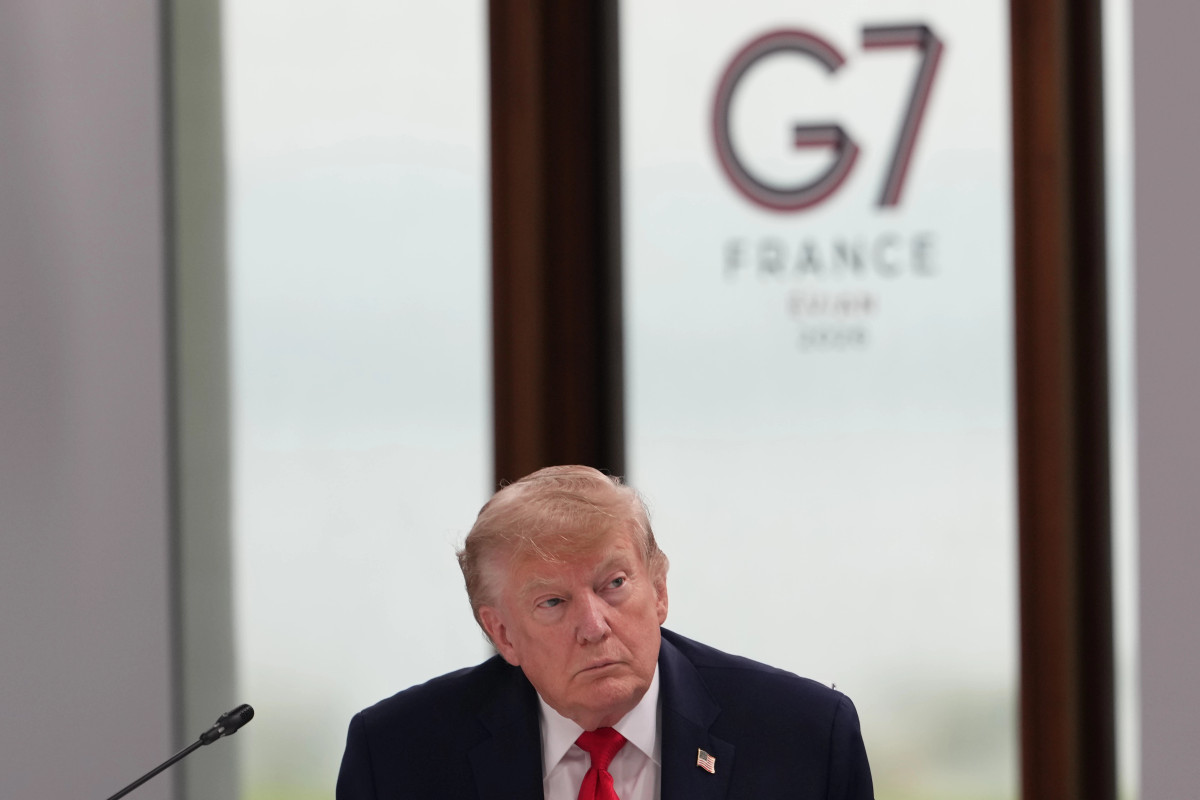 Trumpi këmbëngul se Ngushtica e Hormuzit do të hapet pa pagesë