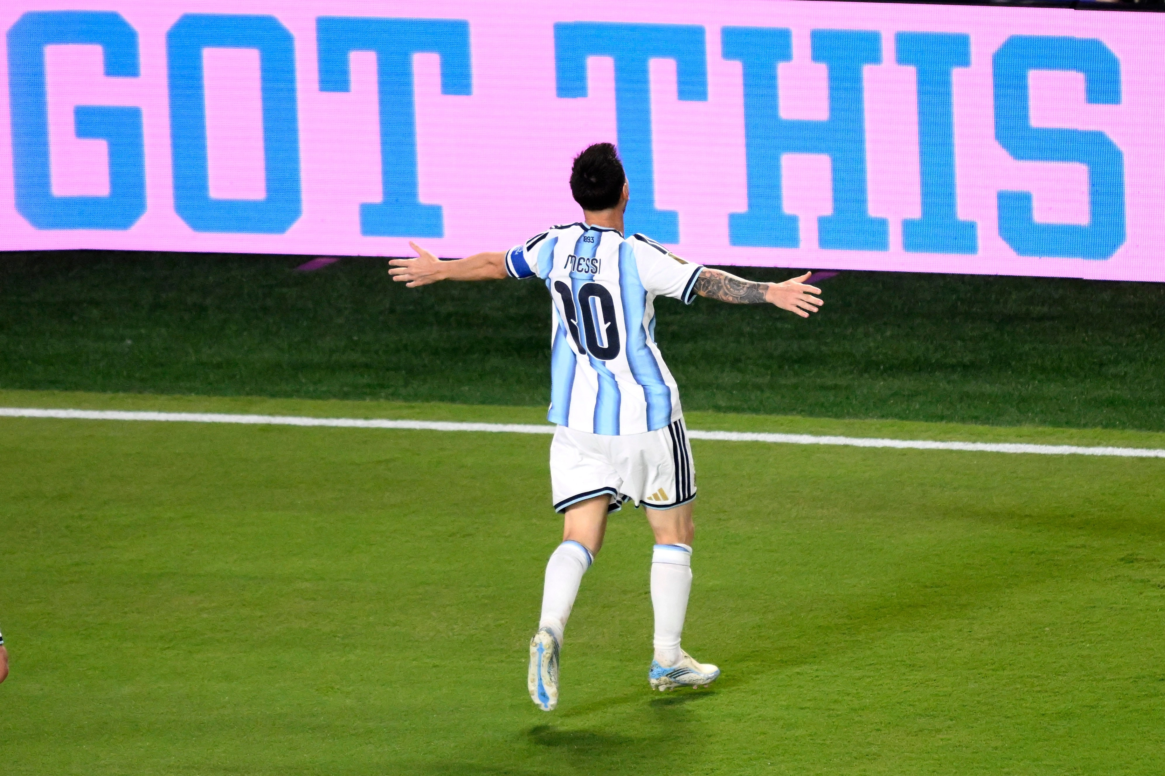 Shkëlqimi i Messit