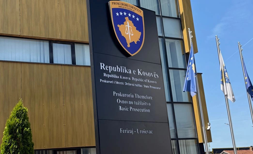 Tre persona ndalohen për keqpërdorim të detyrës zyrtare  mes tyre një noter nga Vitia