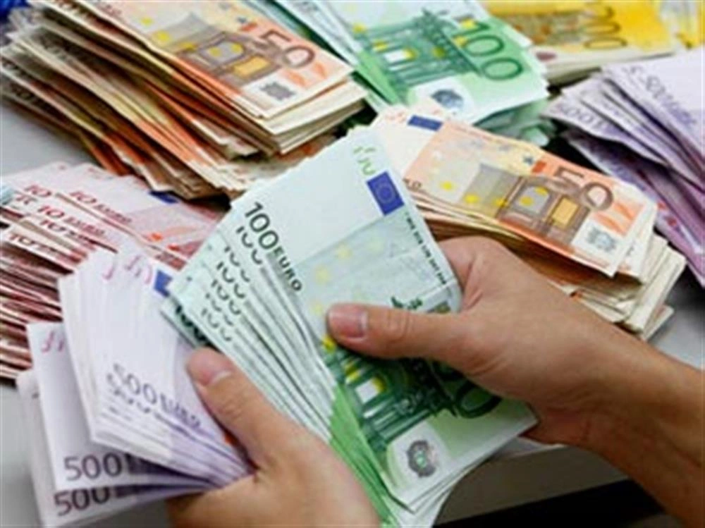 GI-TOC: Pastrimi i parave lehtësohet edhe nga avokatët, noterët, kontabilistët dhe audituesit