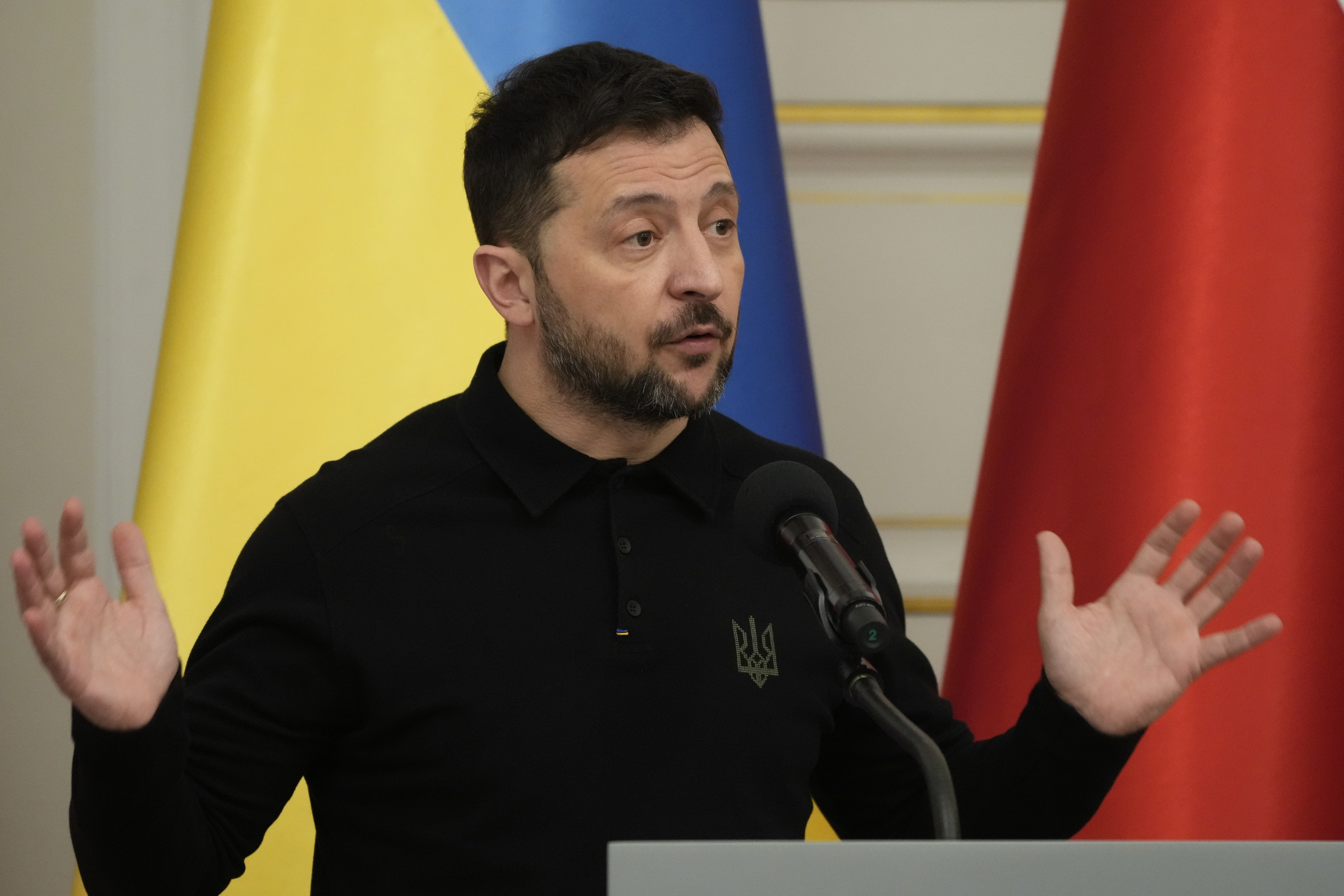 Zelensky e kthen medaljen shtetërore të Polonisë