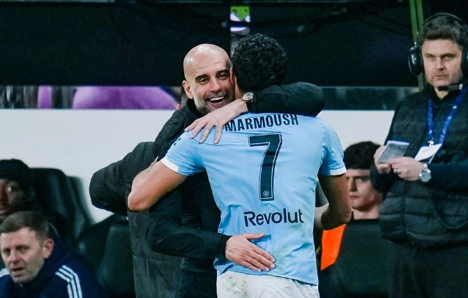 City kalon në çerekfinale të Kupës