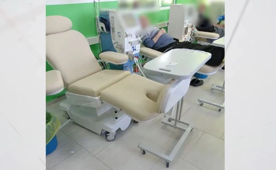 Spitali i Pejës s’i përdor për dializë karriget e reja që SHSKUK-ja i bleu mbi 3 mijë euro për njësi