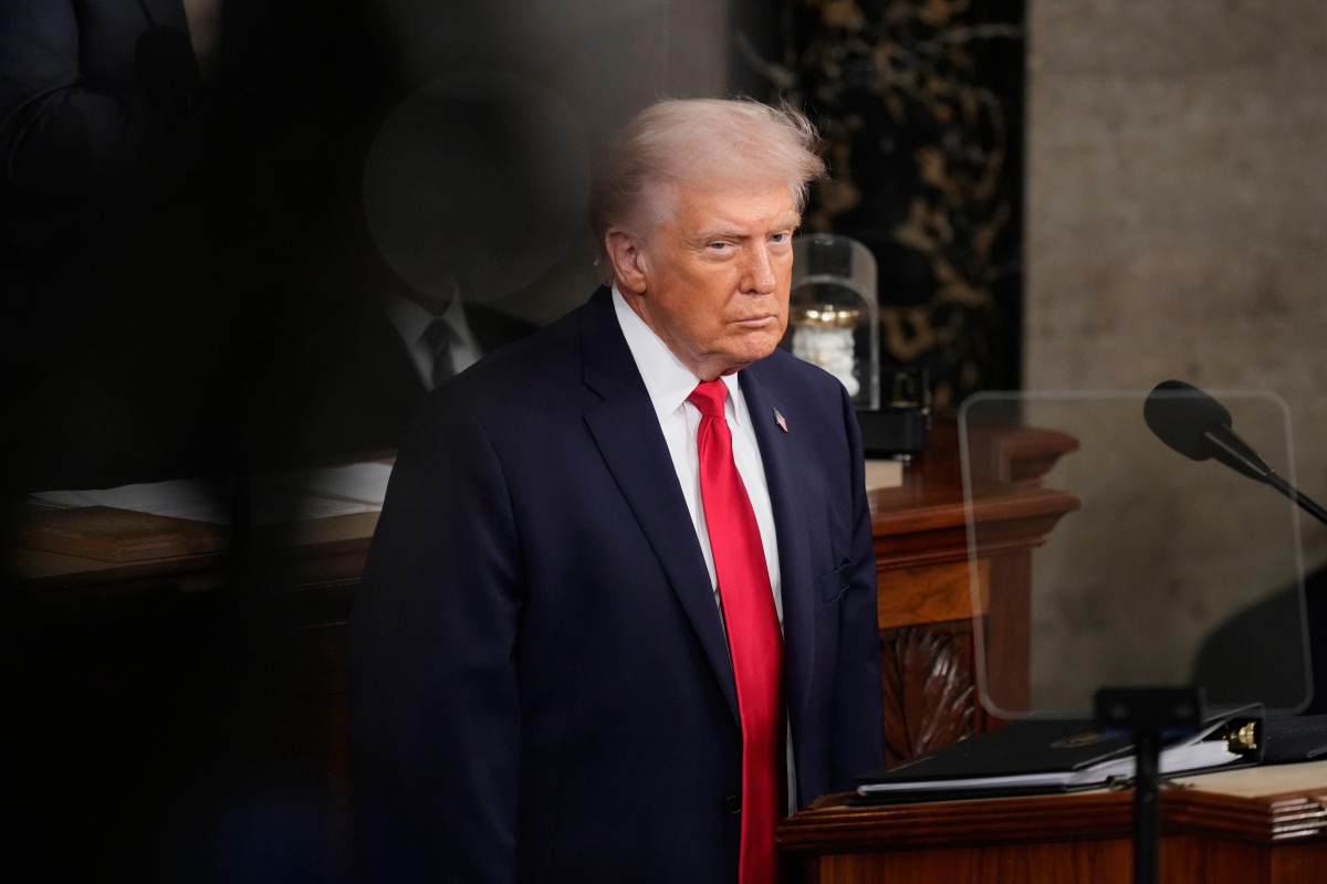 trumpi-pret-qe-partneret-te-dergojne-anije-per-te-ndihmuar-ne-ngushticen-e-hormuzit