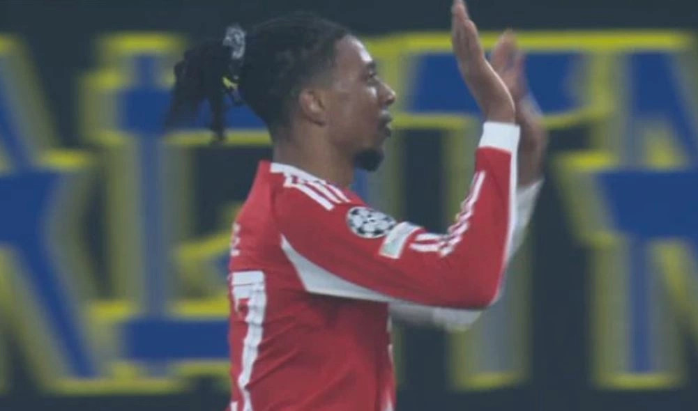 Bayerni po turpëron Atalantan në shtëpinë e saj