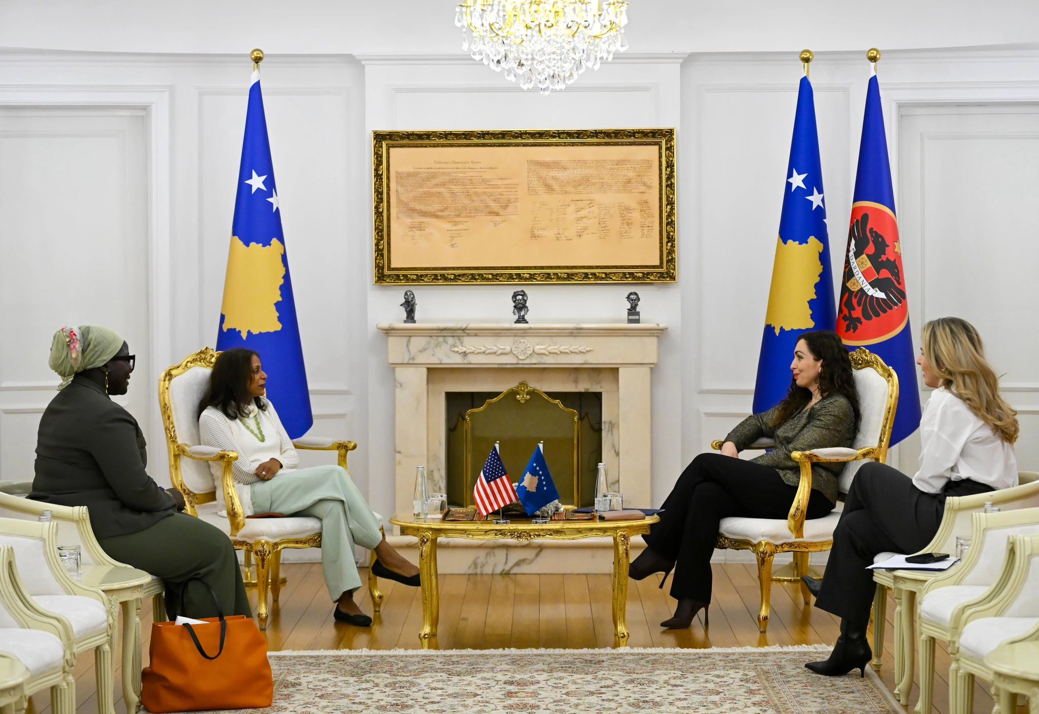 Vjosa Osmani - Anu Prattipati