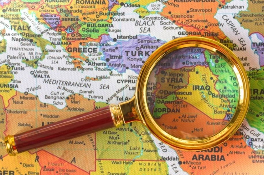 Gjatë disa viteve të fundit, studiuesit kanë hartëzuar muret mbrojtëse të qytetit, rrjetin e rrugëve dhe blloqet urbane, falë pamjeve nga dronët dhe skanimeve gjeofizike me rezolucion të lartë