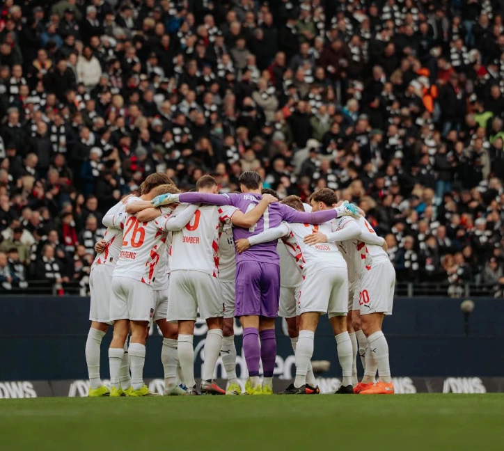 Ramaj e Ibrahimoviqi mposhten nga Eintracht Frankfurti