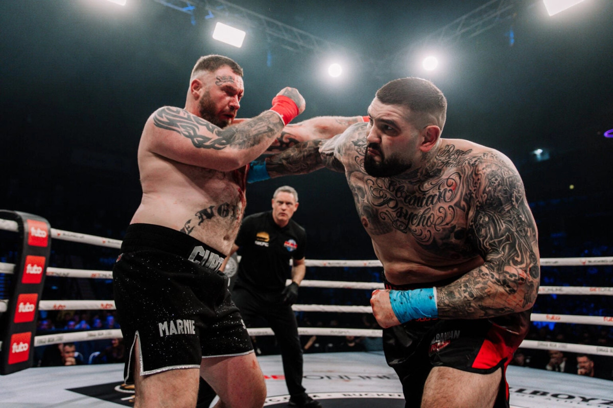 the-albanian-psycho-debuton-ne-boksin-pa-doreza-merr-simpatine-e-mcgregorit