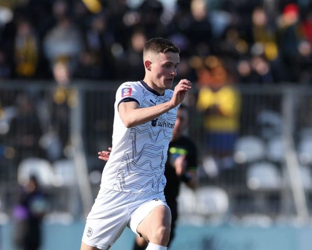 foda-shperndan-ftesat-zabergja-e-merr-nje