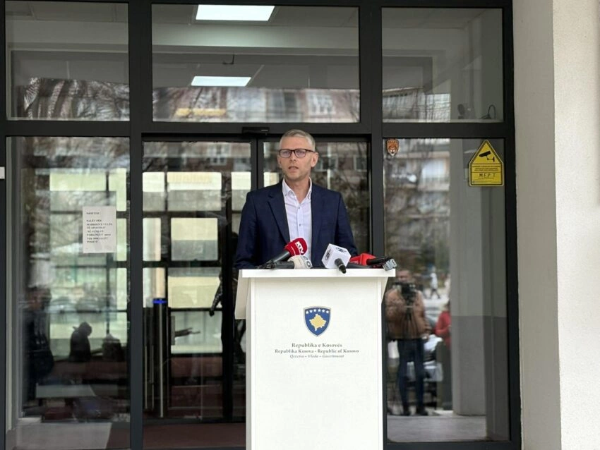 Drejtori i departamentit për Politikë të Shërbimeve Sociale dhe Familjare, Blerim Shabani