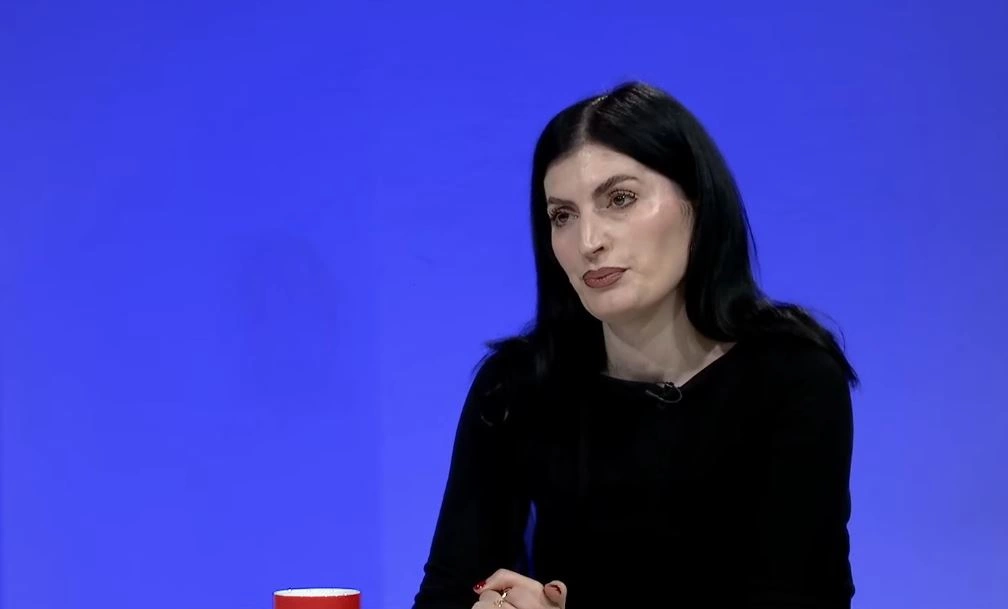 Gazetarja dhe hulumtuesja në sektorin e shëndetësisë, Saranda Ramaj,