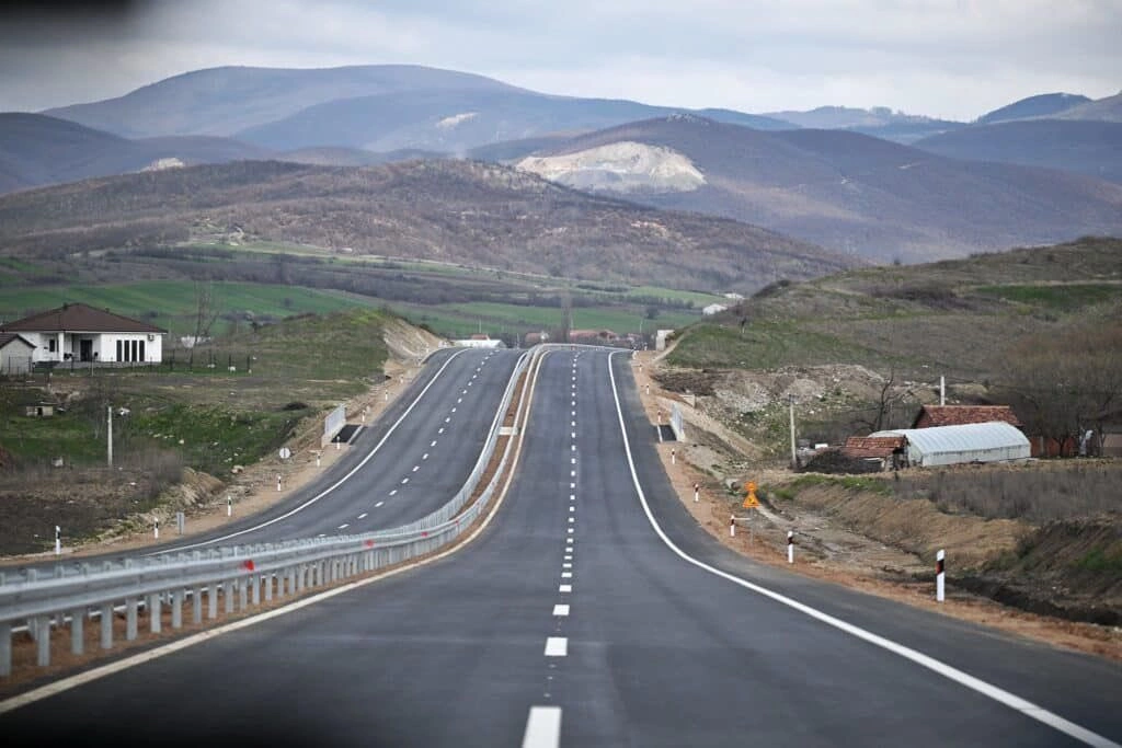 rruga Prishtinë-Mitrovicë