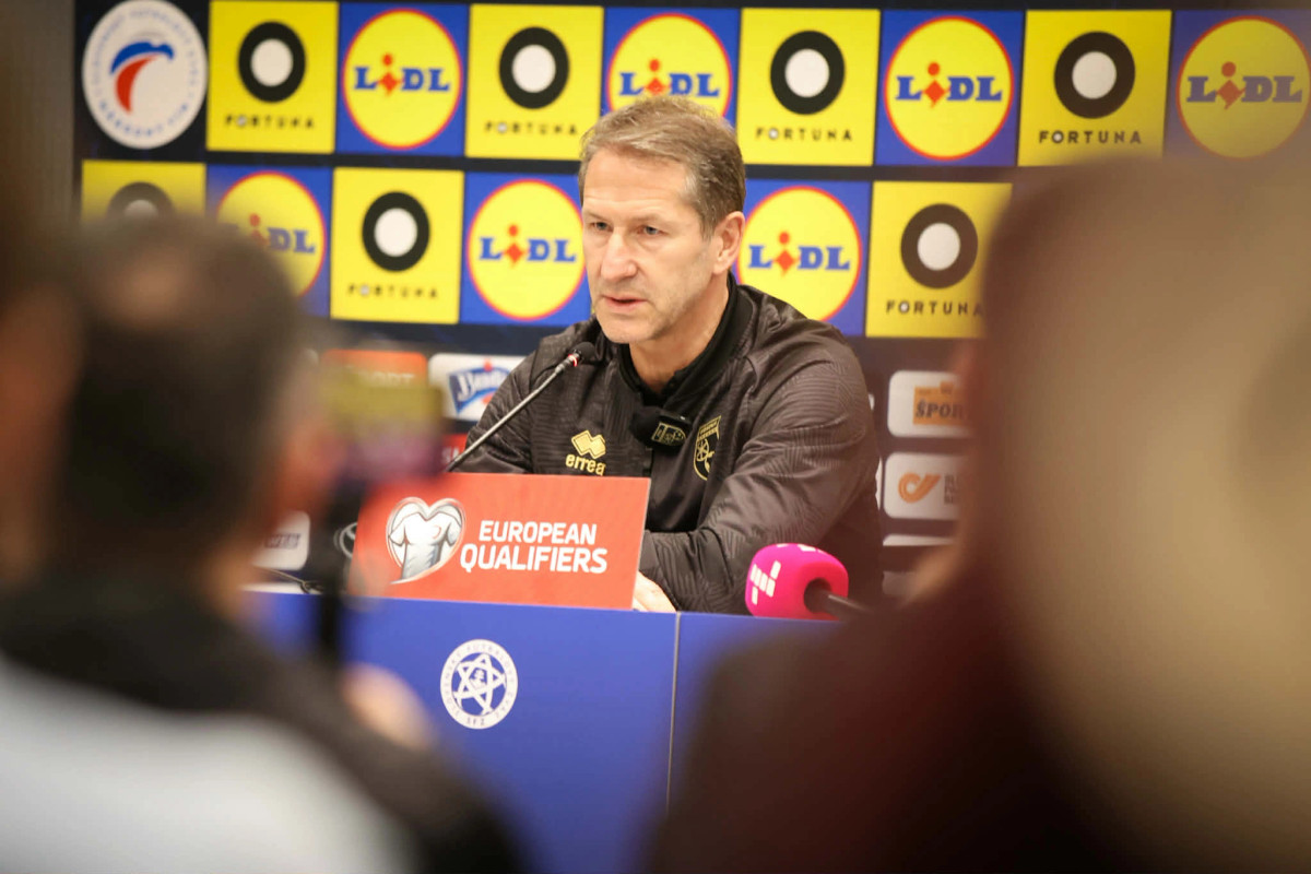 foda-tregon-se-cfare-u-tha-lojtareve-ne-pauze-mes-pjeselojeve