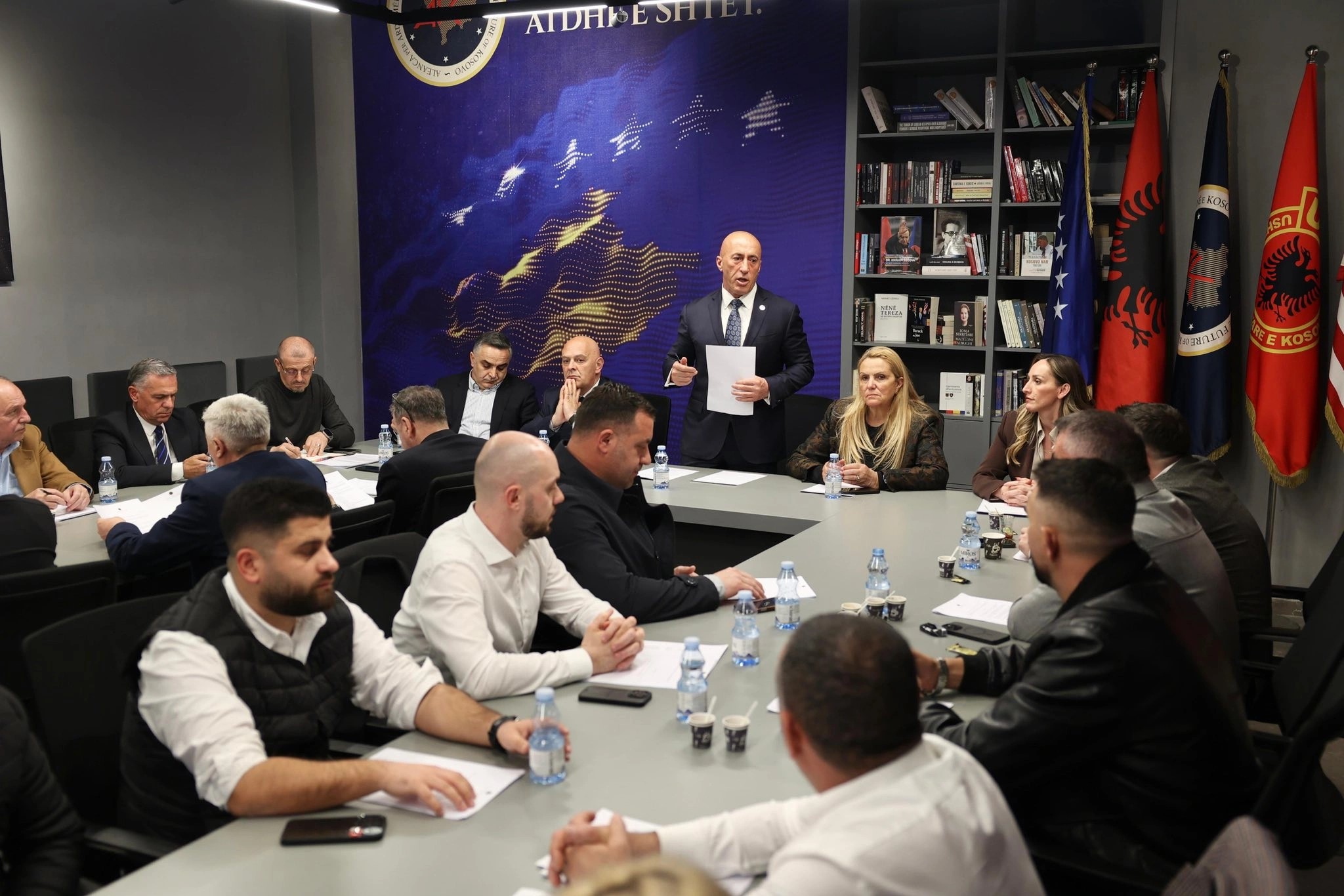 AAK-ja rinis zgjedhjet e brendshme