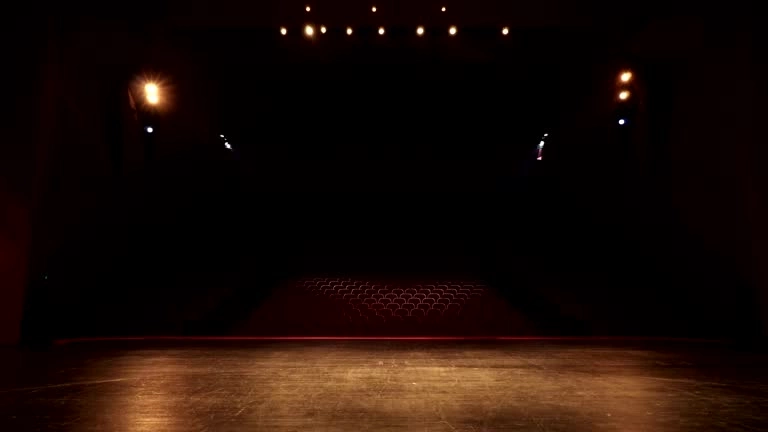 Në Ditën Botërore të Teatrit është përcjellë mesazhi se publiku, si dëshmitar, ia fal teatrit kuptimin dhe jetën