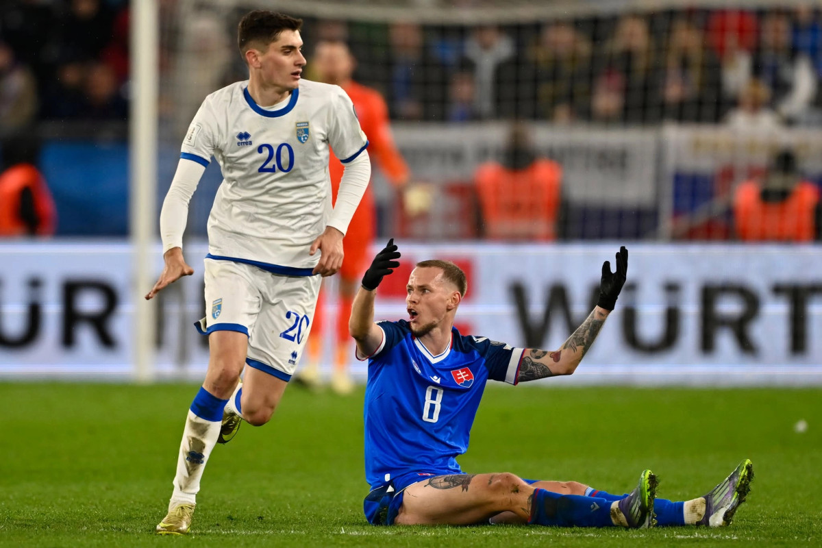 hoxha-do-te-bejme-cdo-gje-per-te-shkuar-ne-boteror