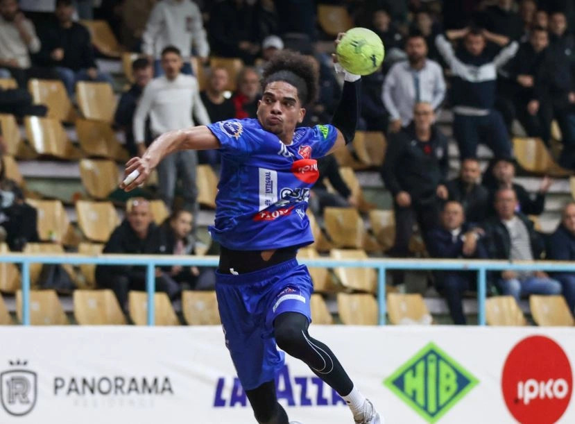 Kastrioti mposht Besën në derbin e hendbollit